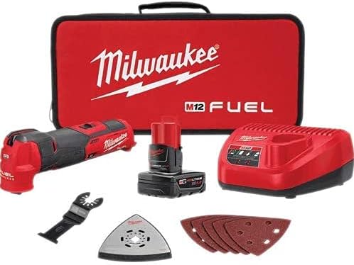 Kit d'outils multifonctions oscillants sans fil Milwaukee 2526-21XC M12 FUEL 12 V au lithium-ion avec batterie de 4,0 Ah et chargeur 