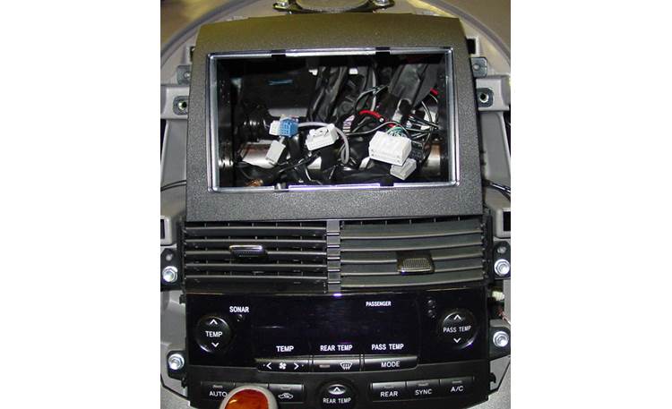 Metra 95-8208 Dash Kit Fits select 2004-10 Toyota Sienna models — double-DIN radios (Black) - Bass Electronics